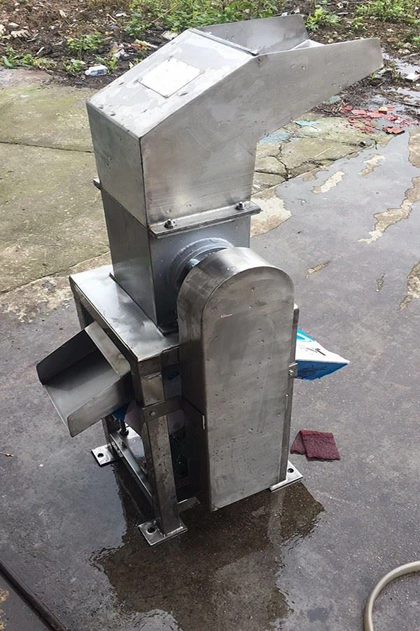 Apple Crusher Machine