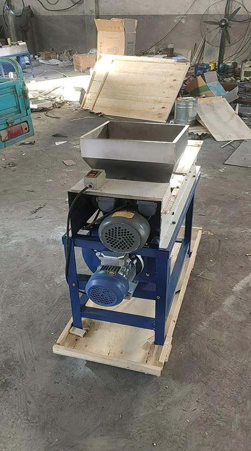 Groundnut Skin Removing Machine